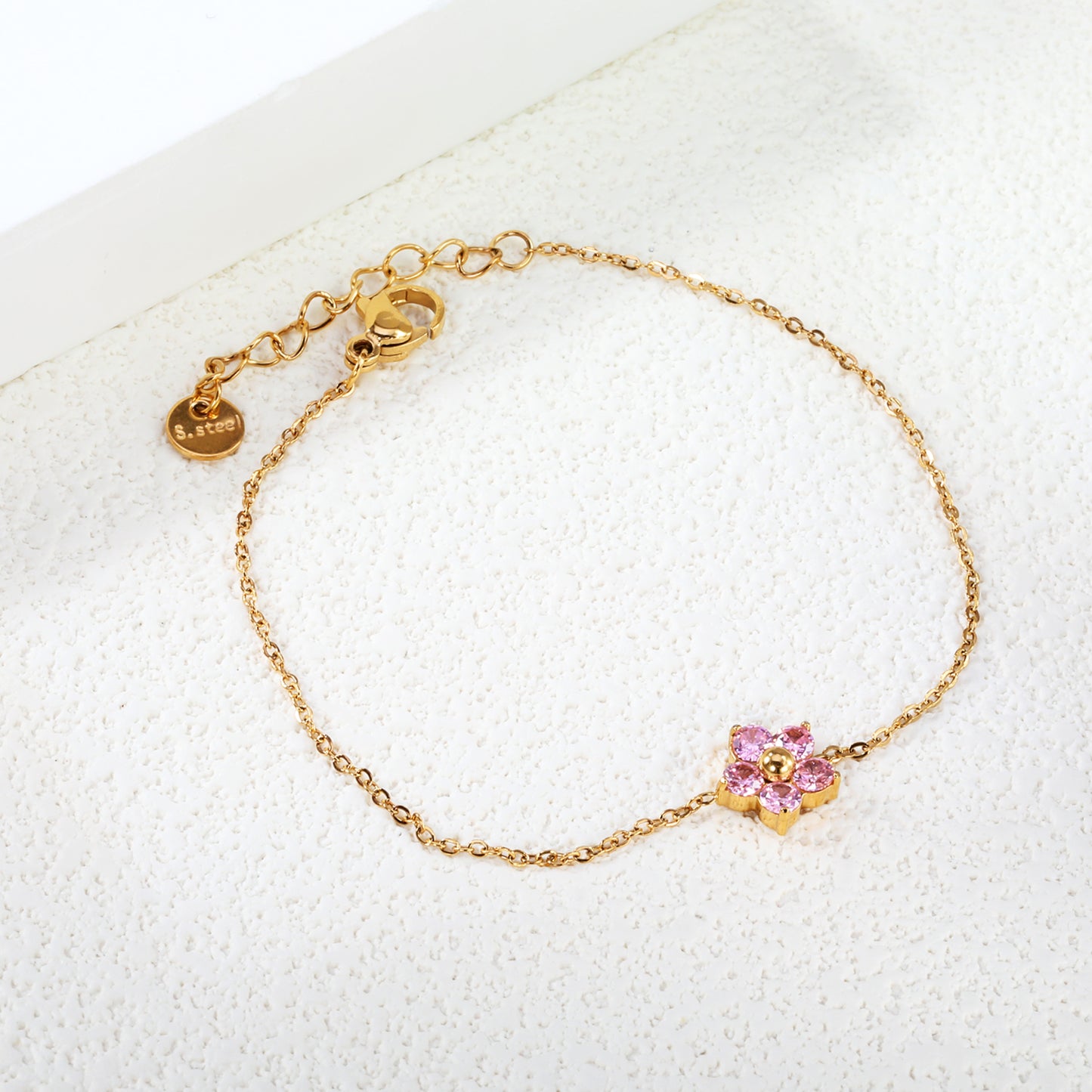 Dainty Flower Bracelet