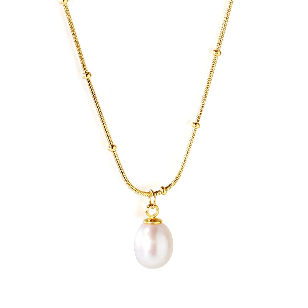 Textured Chain Pearl Pendant Necklace