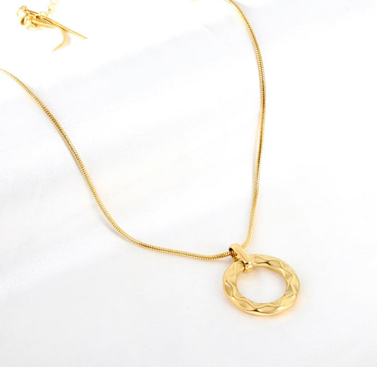 Fashion Circle Pendant