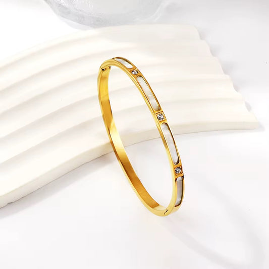 Fashion Hinge Bangle